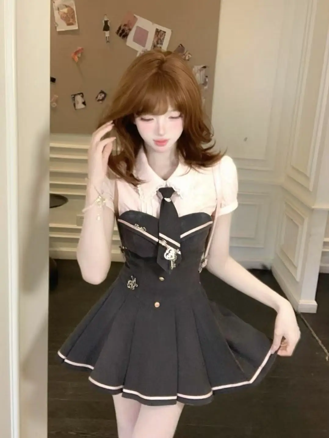 الصيف الكورية خمر الحلو Preppy نمط 2 قطعة مجموعة المرأة نفخة كم قميص + المرقعة مطوي صديرية دائرية فستان Y2K 2000s مجموعة