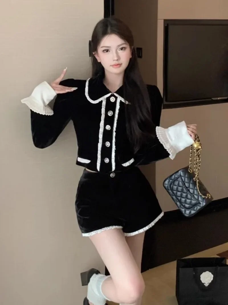 French Velvet Jacket Shorts Two-piece Set Women Korean Stringy Selvedge Patchwork Sweet Fashion Celebrity Slim Winter Lady Suit