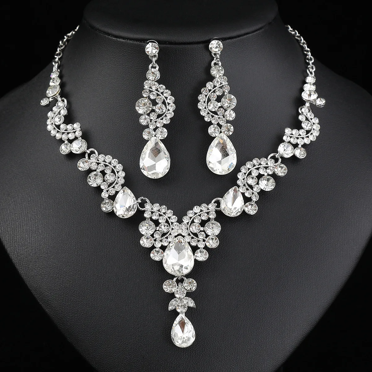 2pcs/set Jewelry Sets Women Blue Elegant Waterdrop Rhinestone Pendant Necklace stud Earrings Wedding Dress Bridal Jewelry Set