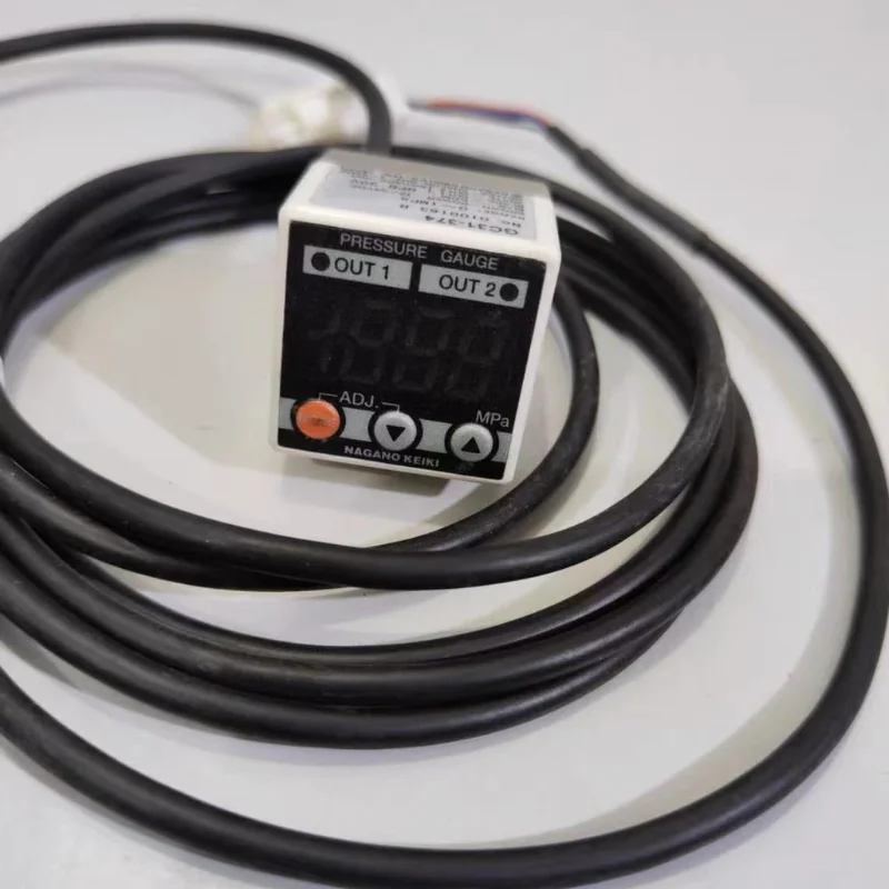 Second hand GC31-374 pressure switch sensor 0-10MPa pressure tested OK and shipped quicklyse