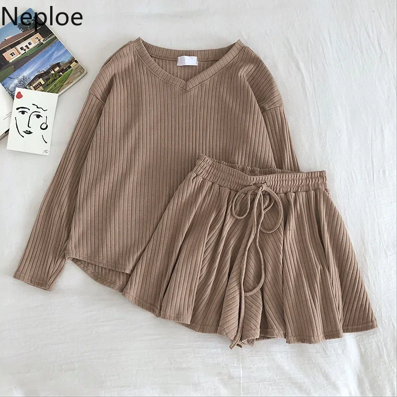 Neploe Casual Fashion 2 szt. Zestaw damski V Neck z długim rękawem luźny dzianinowy Top + wysokiej talii Hip elastyczne szeroko nogawkowe szorty