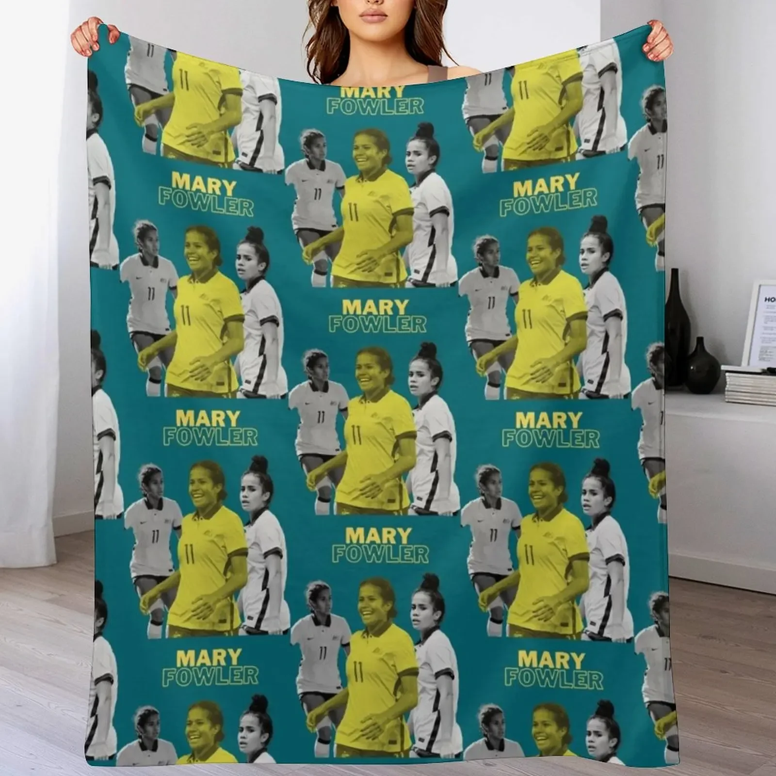 

Mary Fowler - Australia Throw Blanket Stylish Couch Blanket for Home Living Room