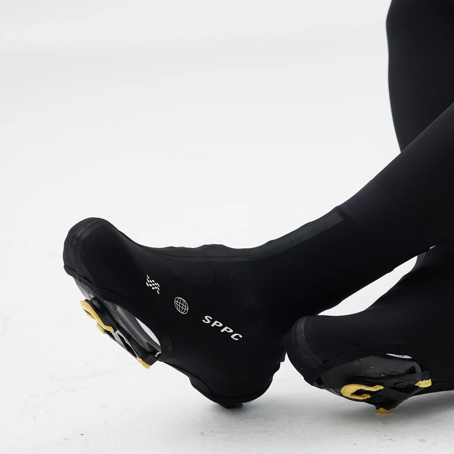 Thumbnail 3 - #26 Top Cycling Shoe Covers Picks for Every Budget