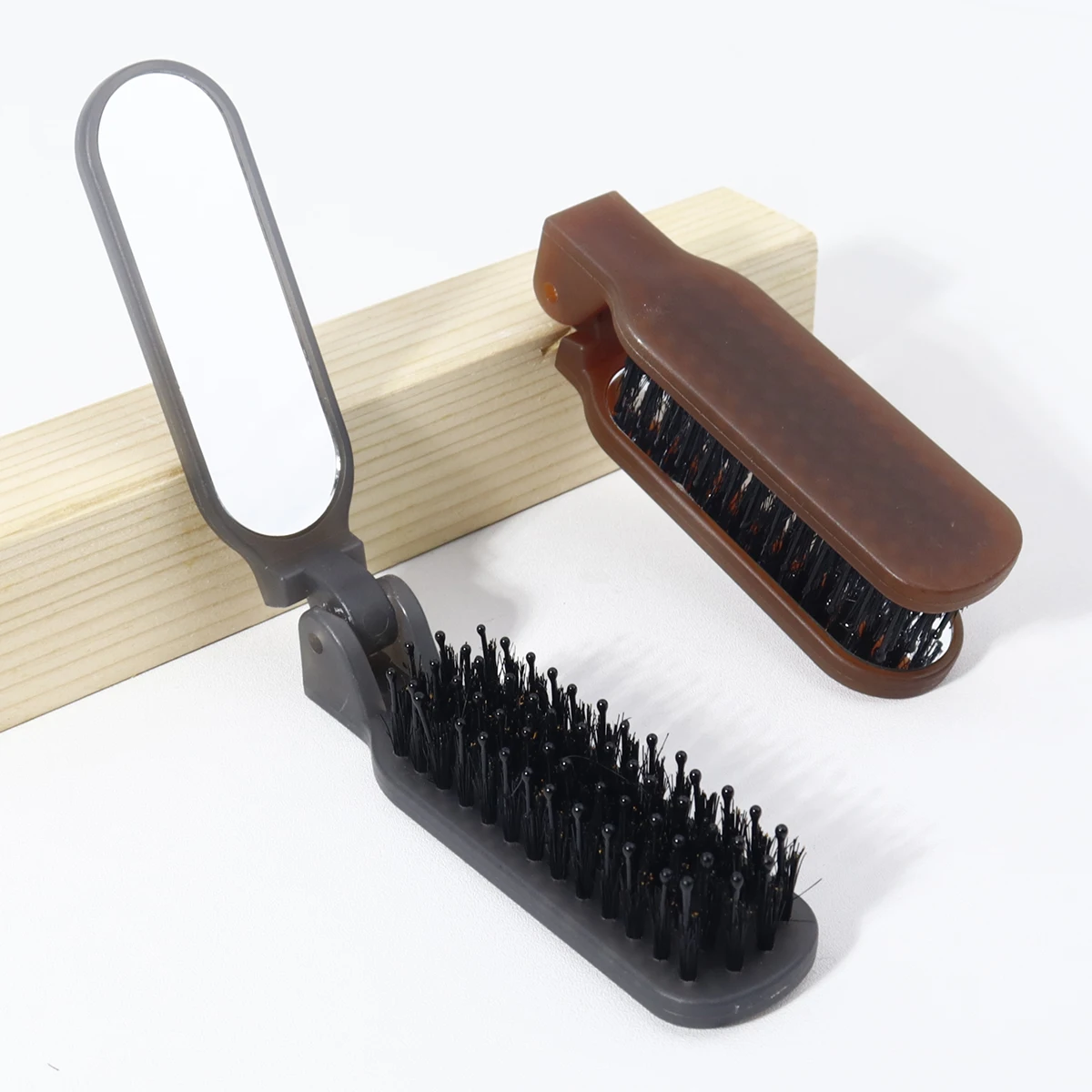 Portable Folding Comb with Mirror