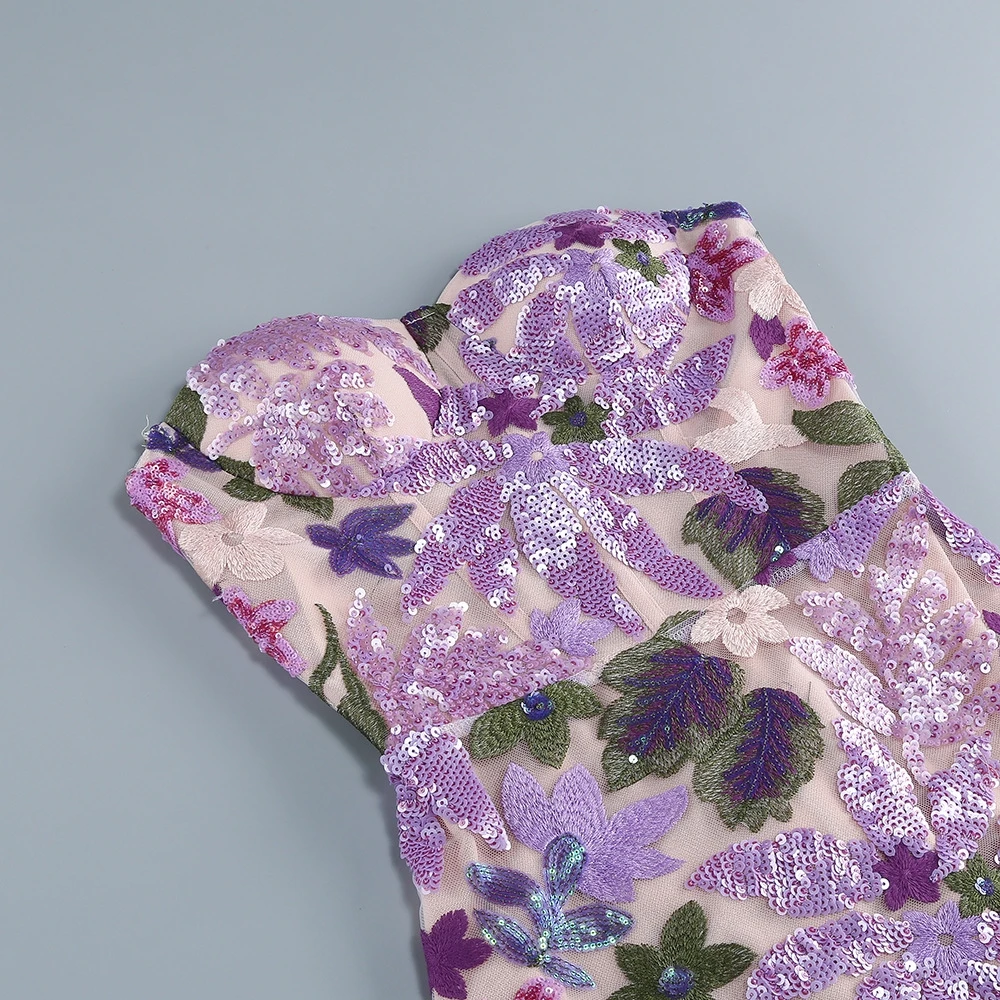 Рисунок 5 - Без бретелек с вышивкой и блестками