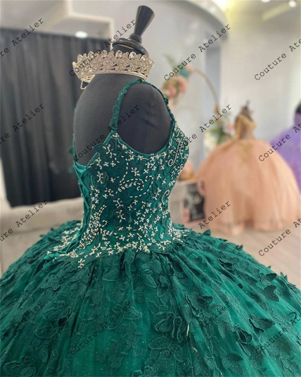 Vestido de fiesta de espagueti verde con cuentas de mariposas de encaje vestido para quinceañeras vestido de princesa 2025, vestido dulce 16, vestidos para personalizados