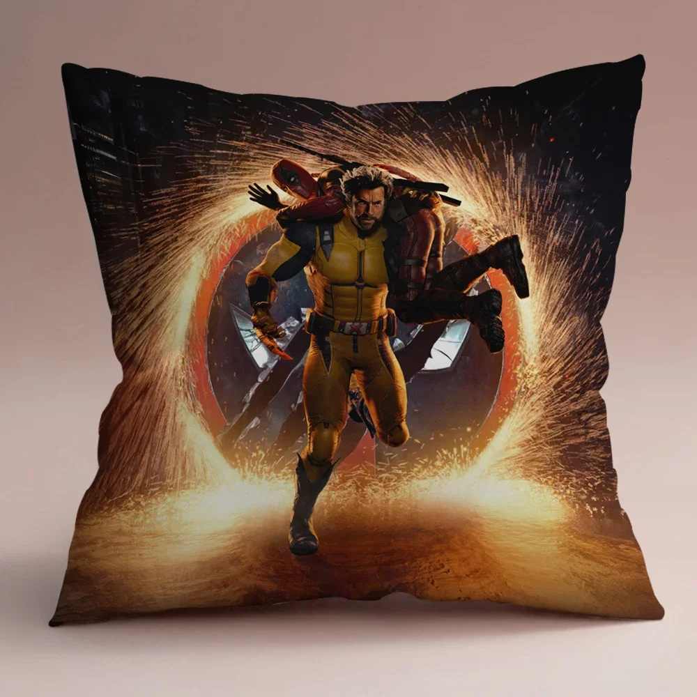 Juste de coussin Deadpool & Wolverine, 45x45cm, taie d'oreiller courte en peluche, dessin animé mignon, pour la maison, le canapé, le bureau, vente en gros