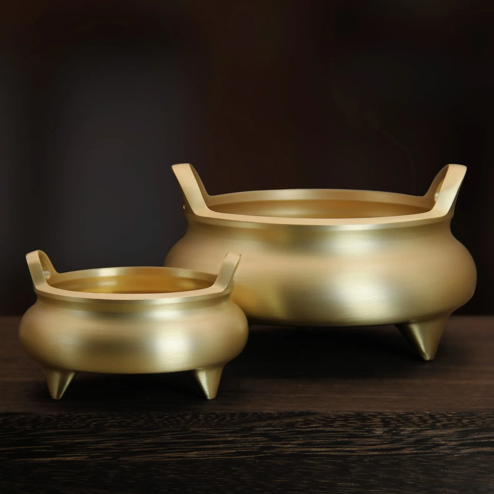 YFY  Pure brass  burner household indoor three-legged round ear burner incense road offering incense insert Buddha utensils