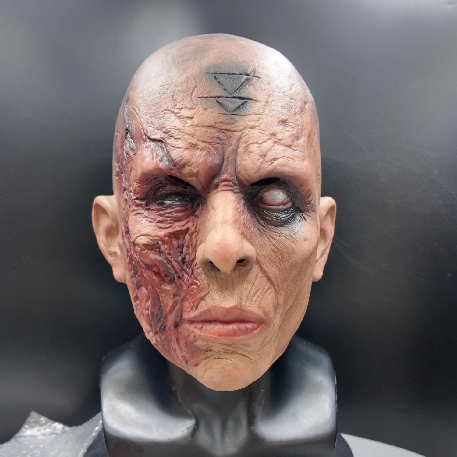 Gruselige Priester-Dämon-Latexmaske, Vollkopf-Halloween-Horrormaske, Erwachsenen-Zombie-Cosplay-Party-Karneval-Kostüm-Requisite – Detail 2