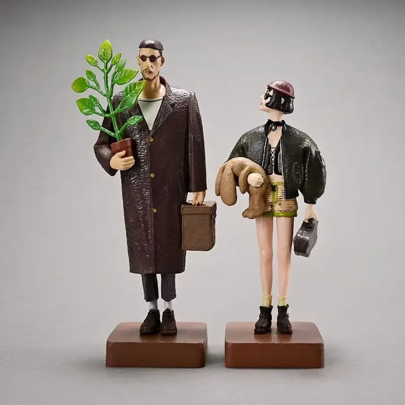 

Leon The Professional Pvc Figure Leon And Mathilda Collectible Model Boxed Desktop Ornament For Movie Lovers Home Decoration