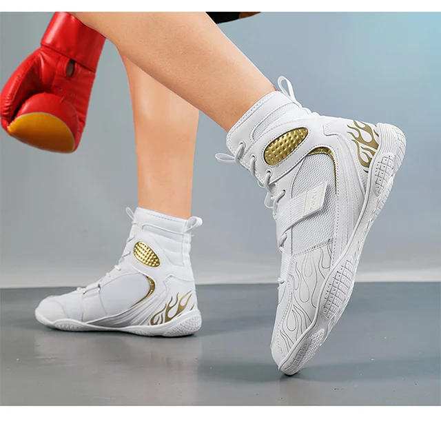 Hot new very lightweight and comfortable unisex professional wrestling shoes high intensity training boxing sneakers