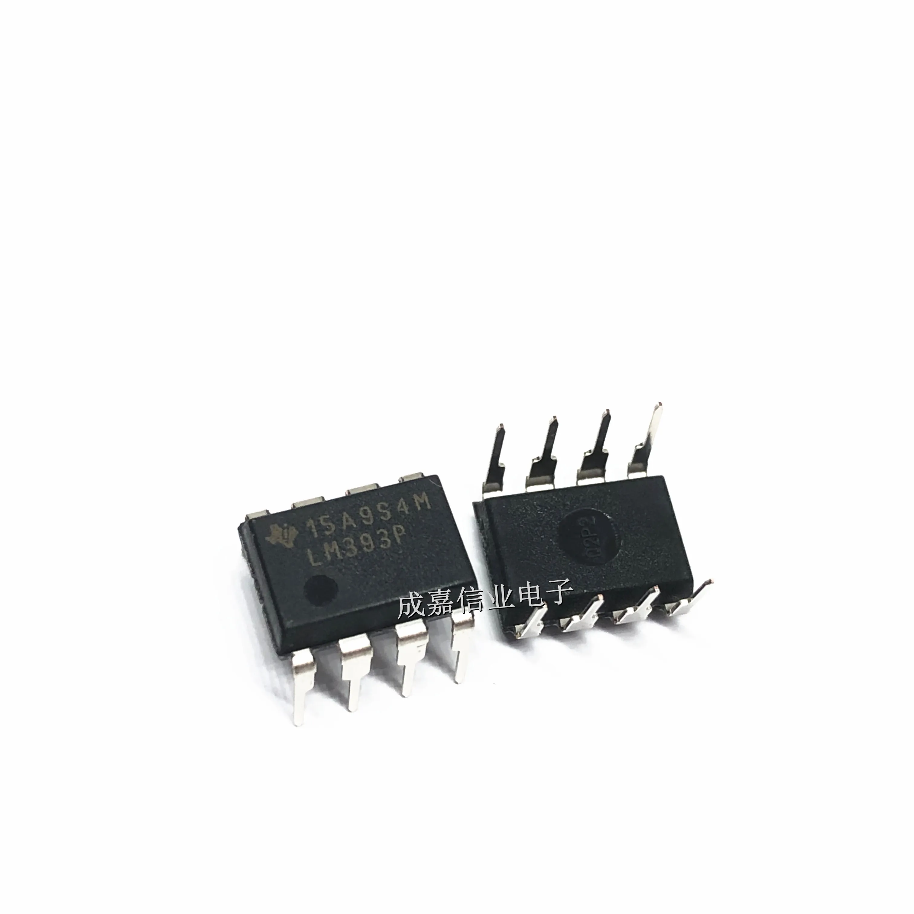 

10pcs/Lot LM393P DIP-8 Analog Comparators Dual Differential 2 Channel 2.5mA Operating Temperature:0C-+ 70 C