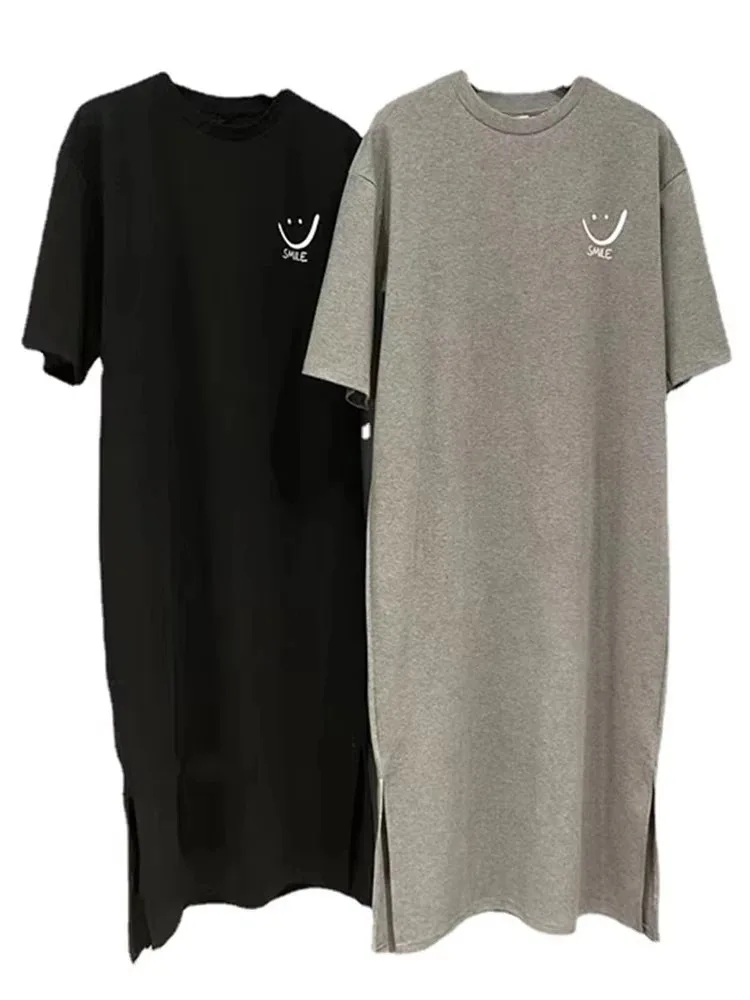 여성 여름 새로운 반팔 티셔츠 드레스 무릎 드레스 위의 느슨한 중간 길이