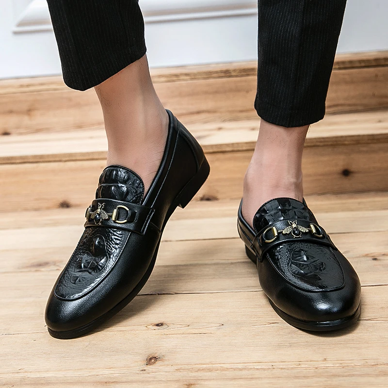 Pointed Casual Leat… - image