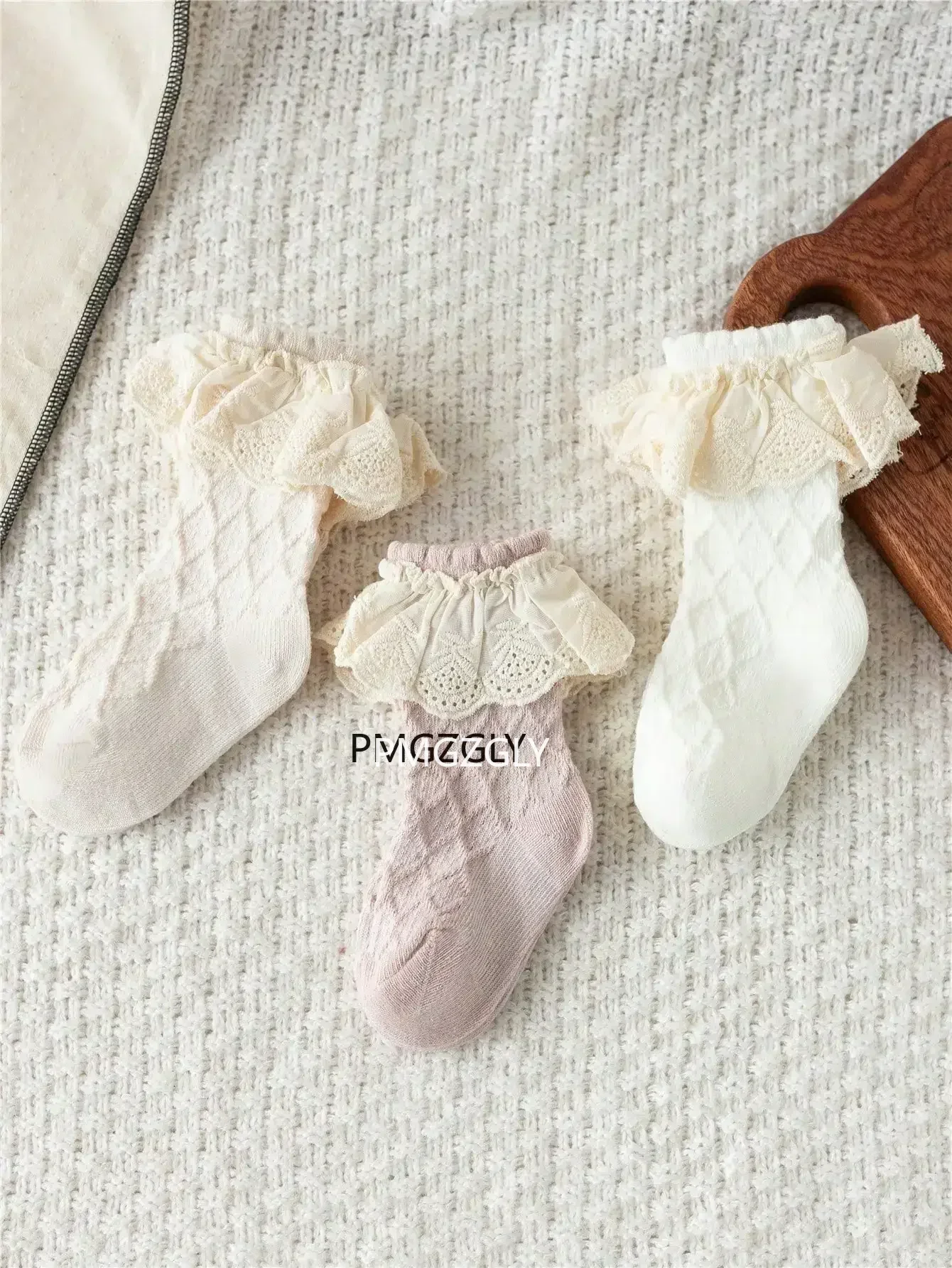 Baby Christmas gift lace stockings Girl Socks Newborn Suitable For 0-5 Years Old Infant Children Cute Lace Flower Short Socks
