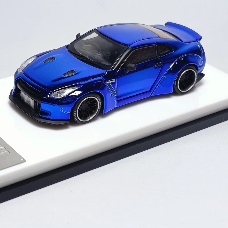 OldTime Model 1:64 Alloy Full Open GTR R35 LB Widebody spoon car