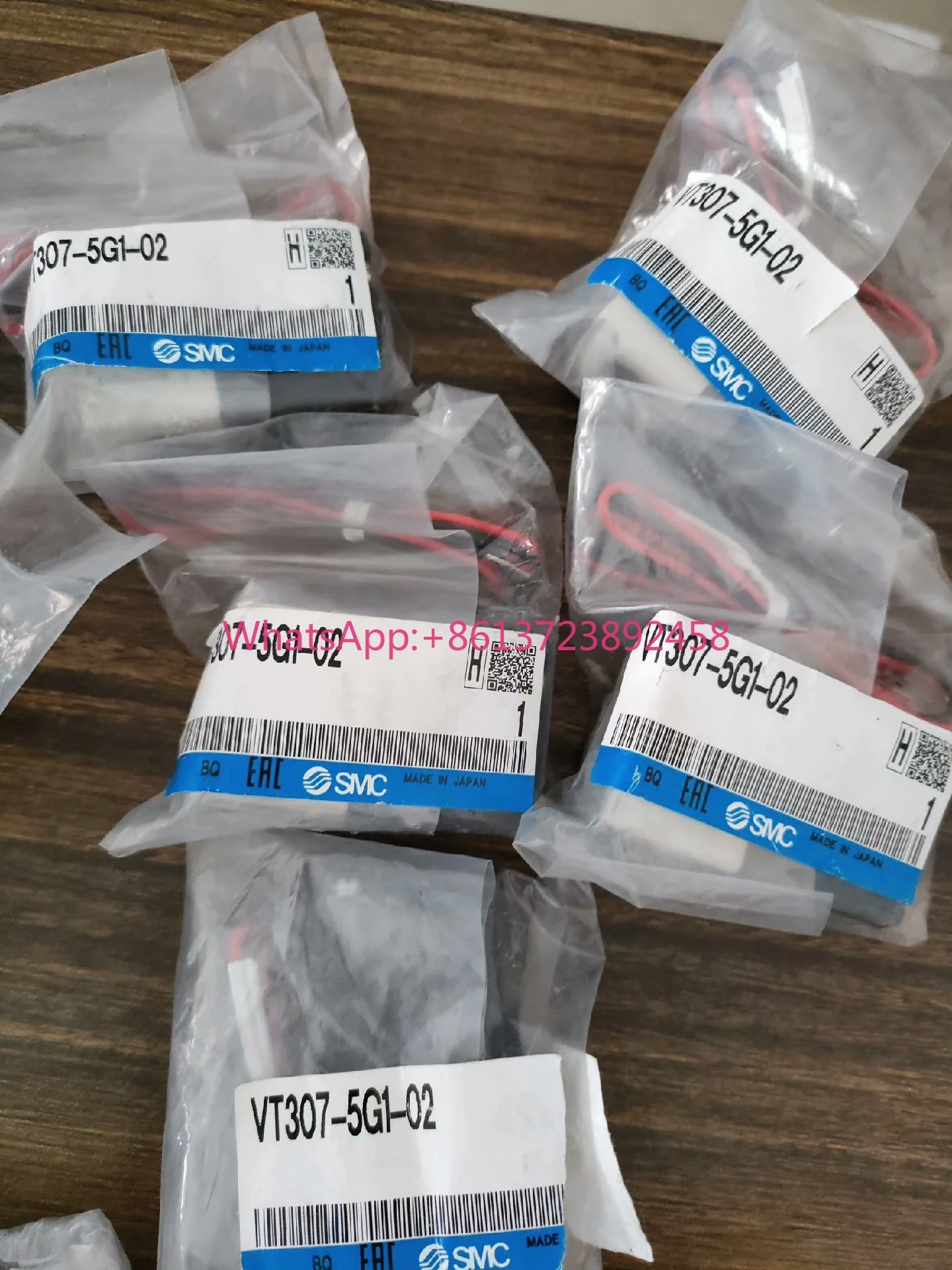 SMC new solenoid valve VT307-5G1-02