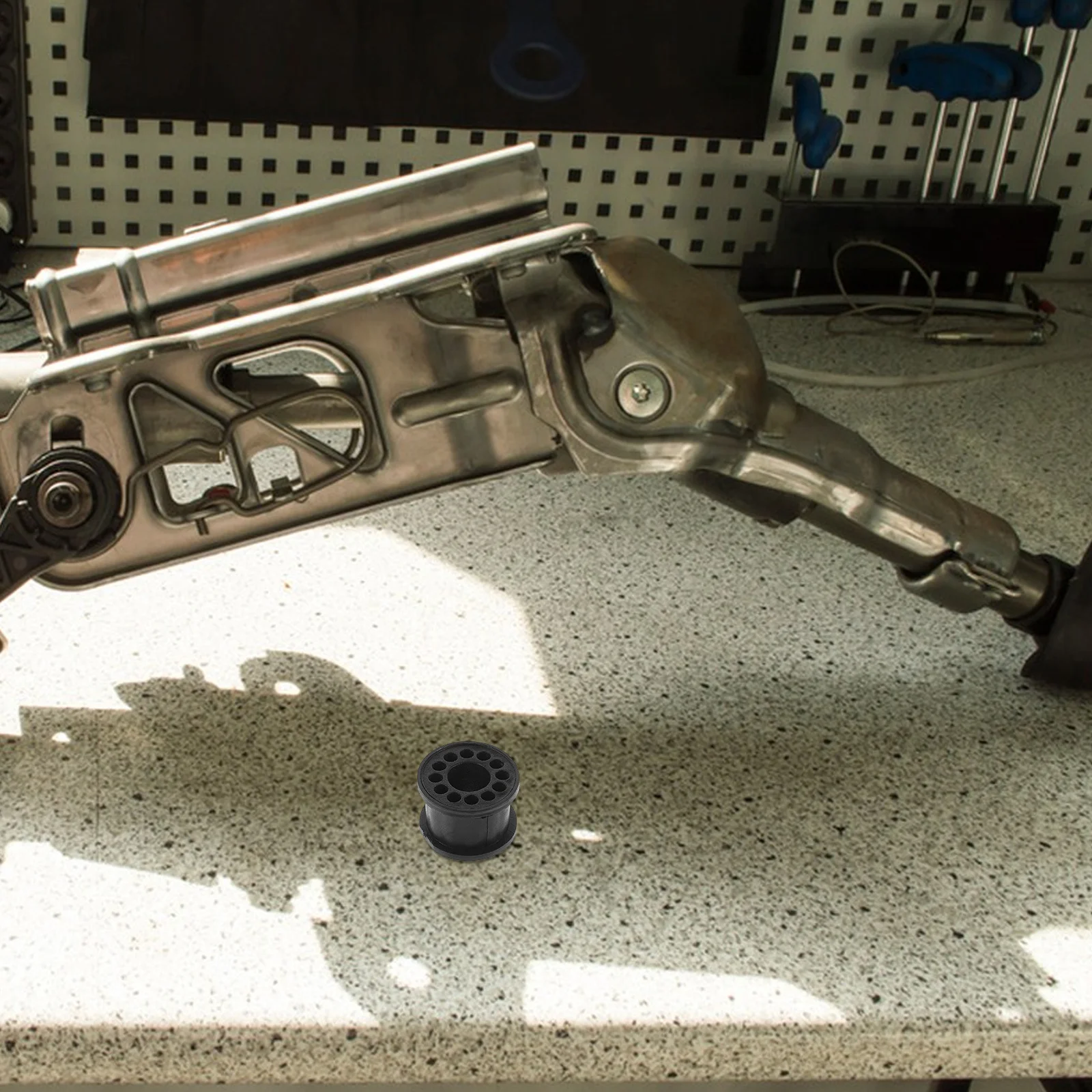 

Car Shifter Linkage Bushings Reliable Transfer Case Control Lever Bushing Smooth Gear Operation No Tools Needed for Fast