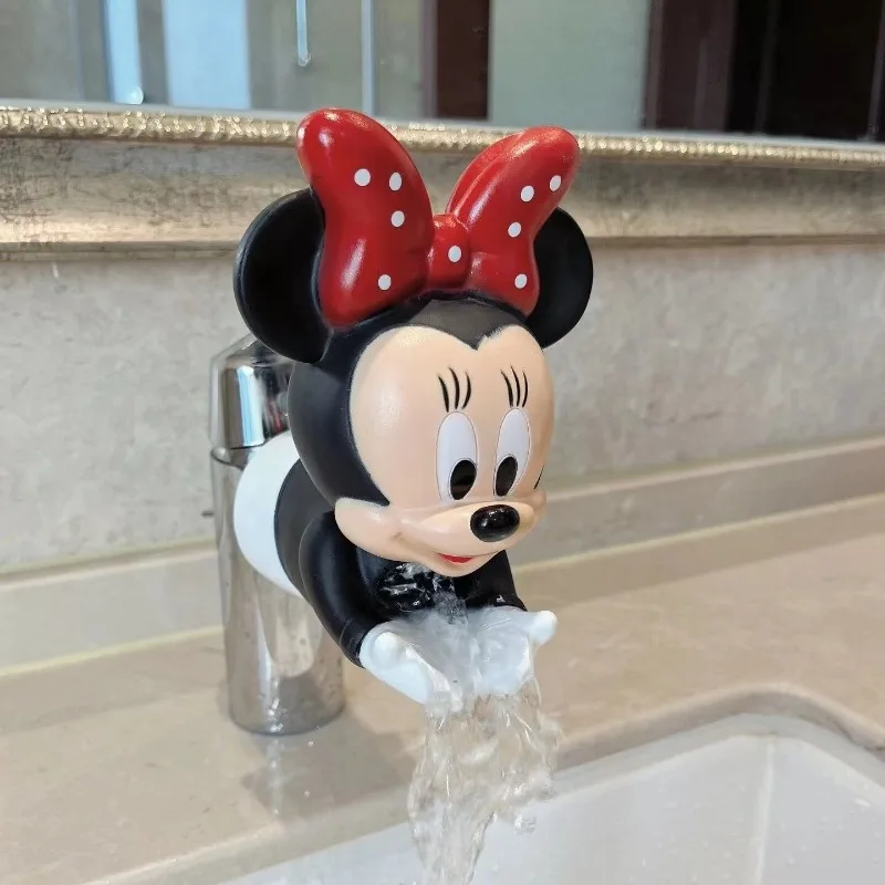 Mickey and Minnie animation peripheral creative funny faucet extender home bathroom faucet children\'s anti-splash water artifact