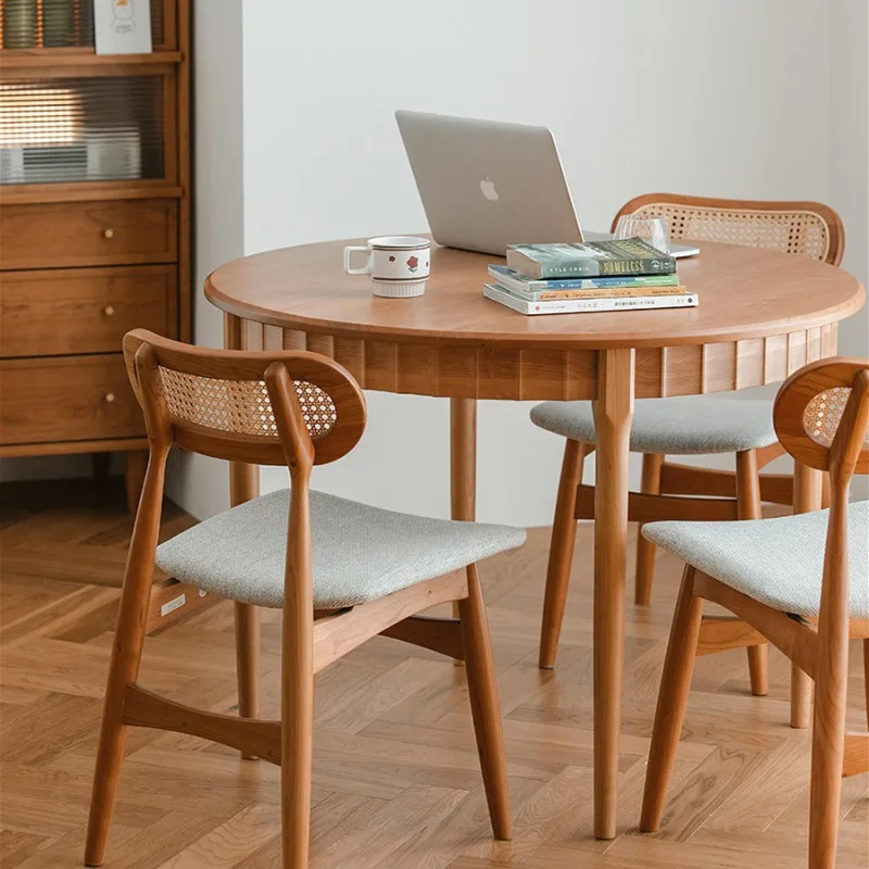 

Jimei round table Nordic simple small apartment modern solid wood cherry wood log dining table home leisure