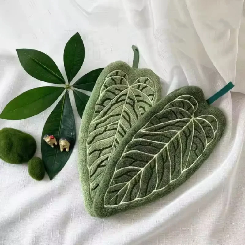 

2 pieces, tropical plant leaf hand towels, simple, lifelike, soft, absorbent, quick-drying, plant-shaped kitchen hanging towel