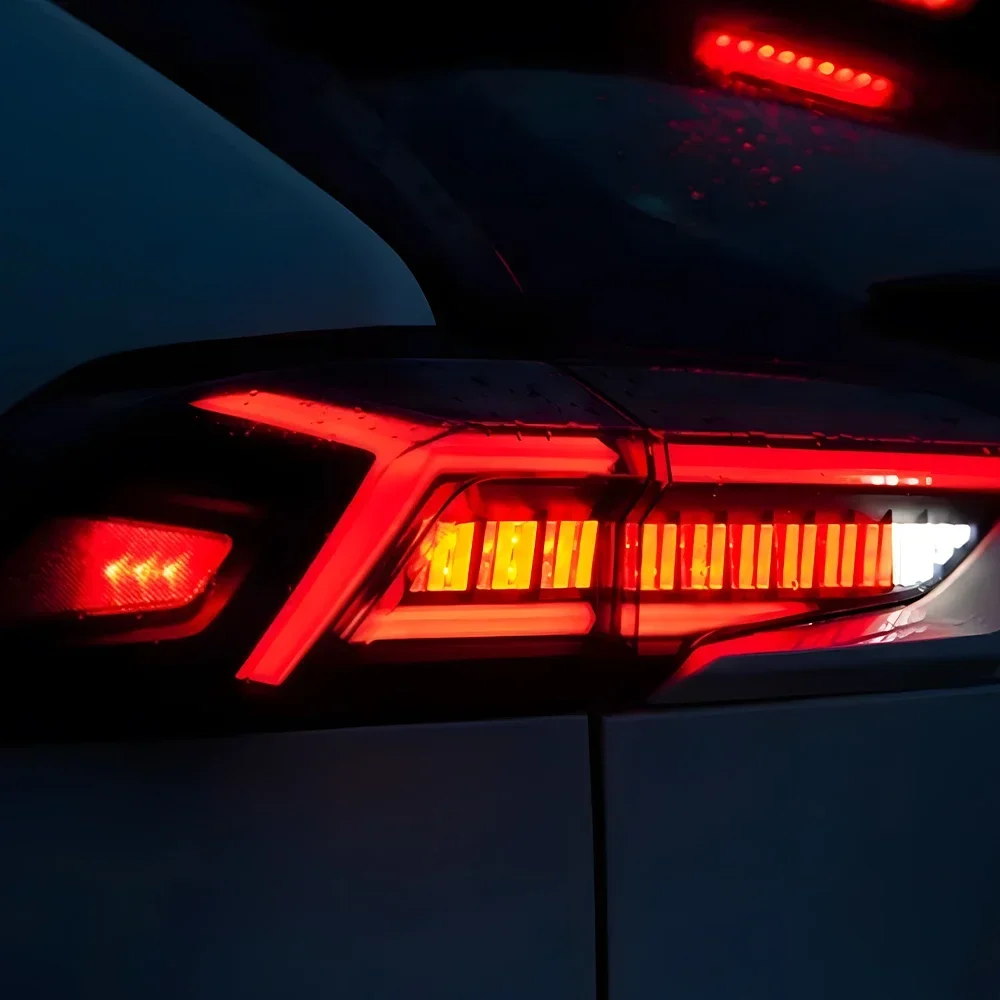 Car Taillight For Toyota RAV4 2020-2023 All New Upgrade LED Fishbone Style Dynamic Light  High Quality Hot Sale Accessories