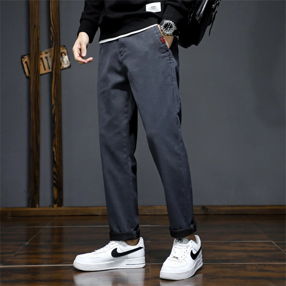 Men's Sweatpant Trousers Autumn Winter Plus Velvet Warm Pants Quick-drying Loose Straight Winter Wear-resistant Waterproof Pant