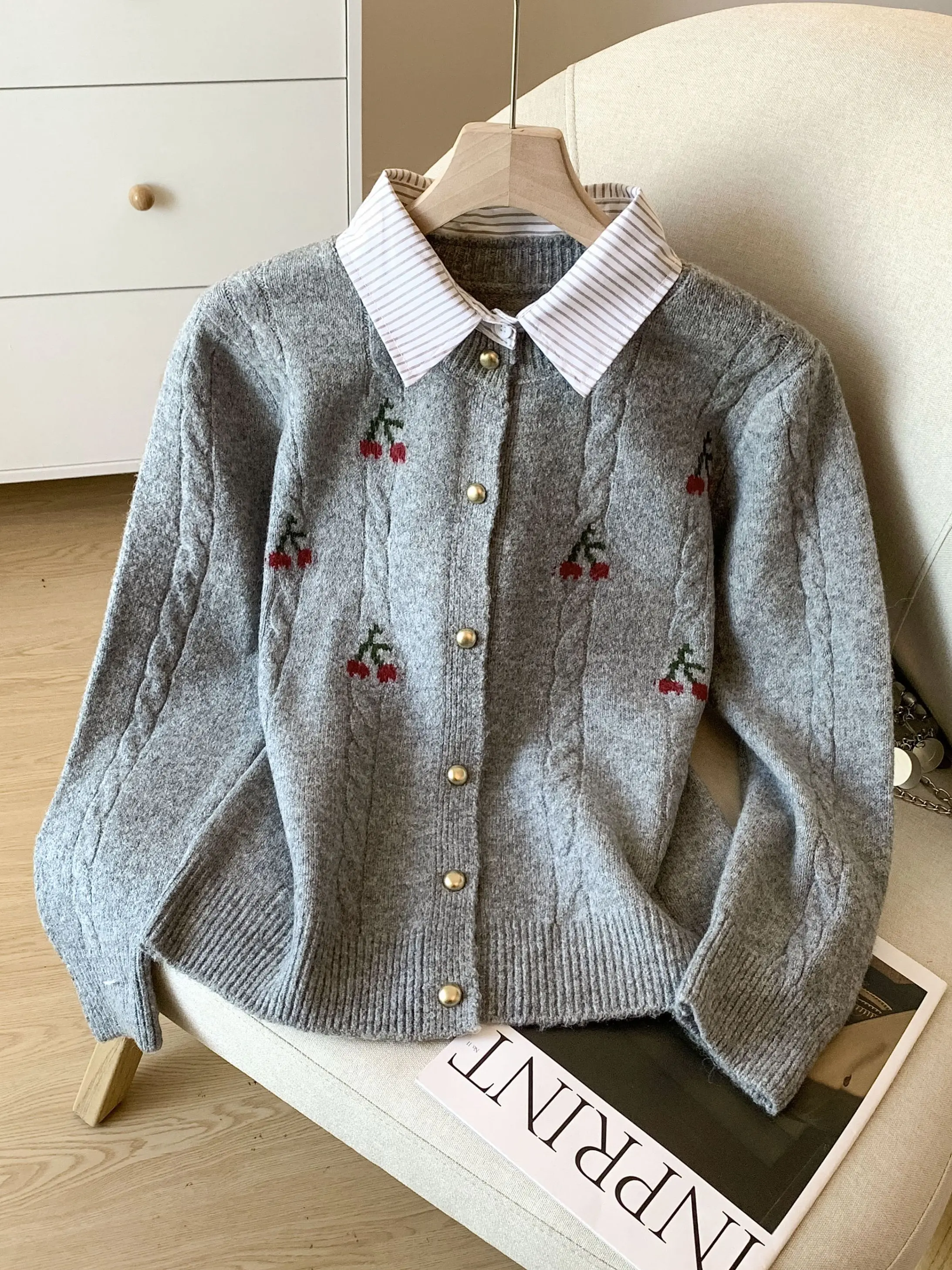 

Корейский открытый кардиган с вышивкой и вишней, женский мягкий уютный вязаный топ, осенне-зимний модный повседневный свободный крой