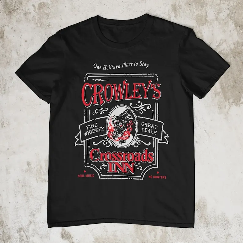 Crowley\'s Crossroads Inn Zabawna koszulka Supernatural Prezent dla braci Winchester Sam & Dean Łowcy demonów