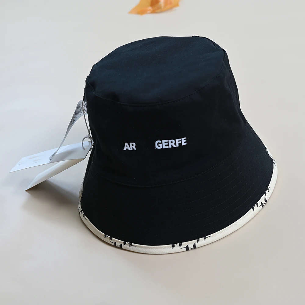 

Fashionable Dual-Sided Wear Fishing Cap Sunshade Hat Geometric Pattern American Style Casual All-Season Unisex Travel Hat