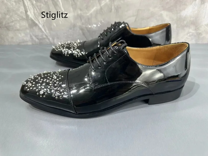 Sapato Oxford de couro masculino com strass prateado rebite Oxford, sapatos artesanais de luxo, sapatos elegantes de escritório com cordões, estilo designer