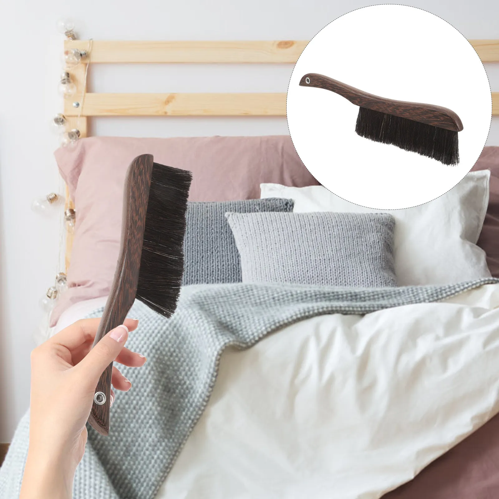

Handheld Small Broom Soft Bristle Multi-Functional Cleaning Brush for Piano Guzheng Guqin Dulcimer Keyboard Bed Car Sofa