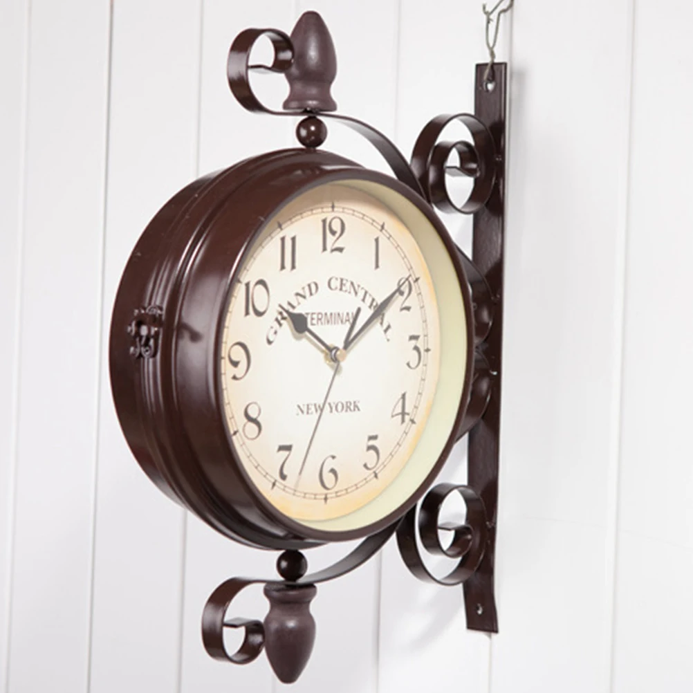 

Double-Sided Hanging Clock Metal Glass Iron Retro Style for Home Coffee Shop Bar Creative Hanging Decor