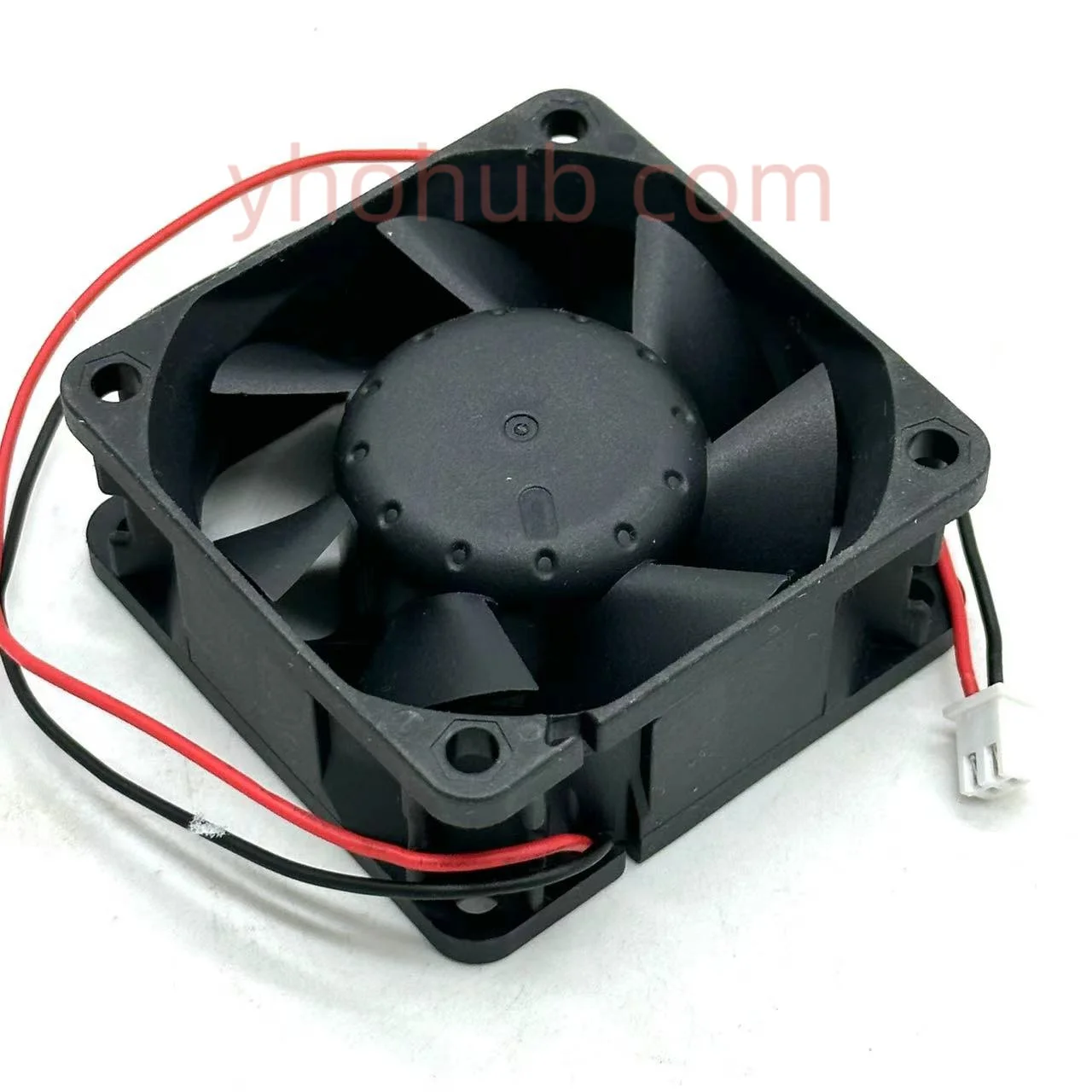 

FONSONING FSY60S24M Server Cooling Fan DC 24V 0.13A 60x60x25mm 2-wire