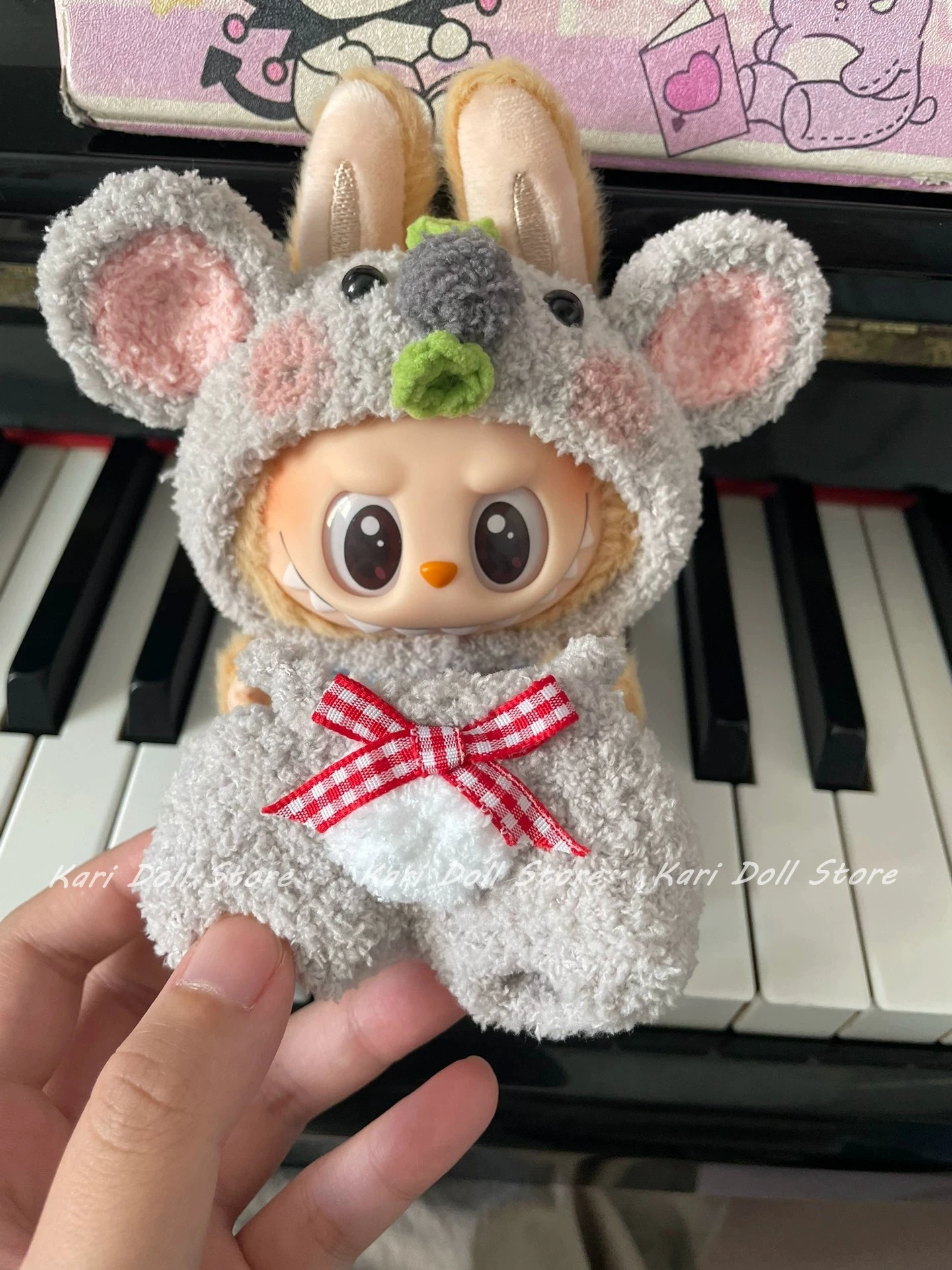 

Kari Doll for Labubu Clothes 2nd Generation Sitting Party Series Handmade crochet Macaron Clothes