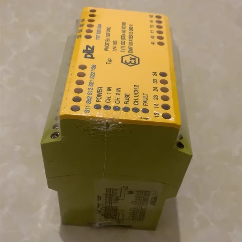 Free Shipping PILZ Safety Relay Modules PNOZ Ex 120 VAC 774105 Original New