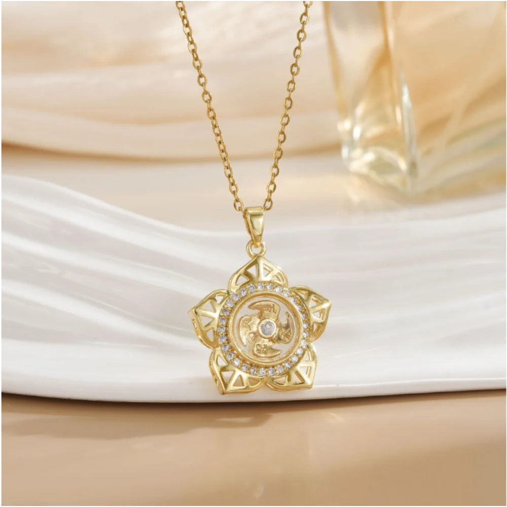 

New vintage-inspired diamond-inlaid rotating necklace, unisex design