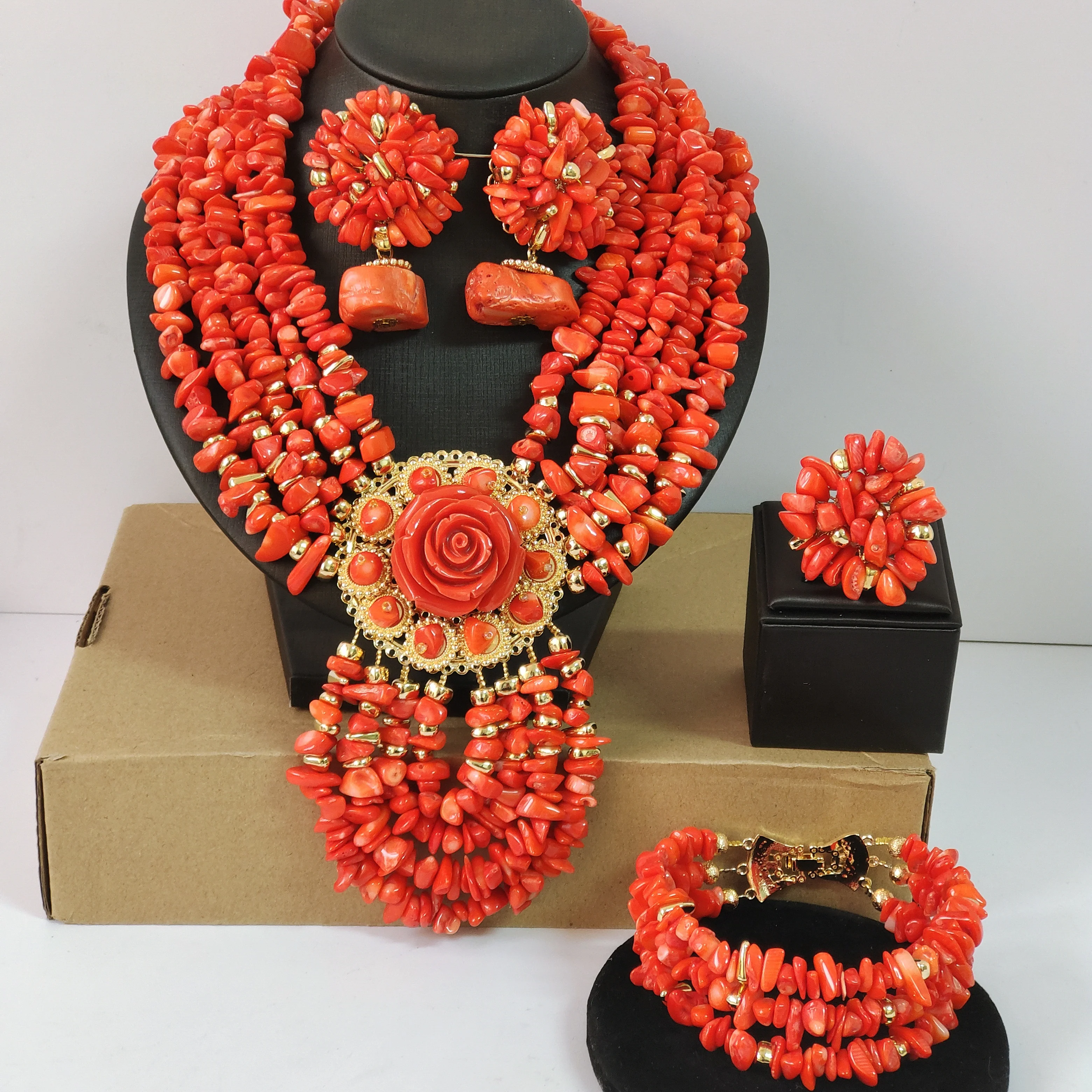 

Original African Coral Beads Jewelry Set
