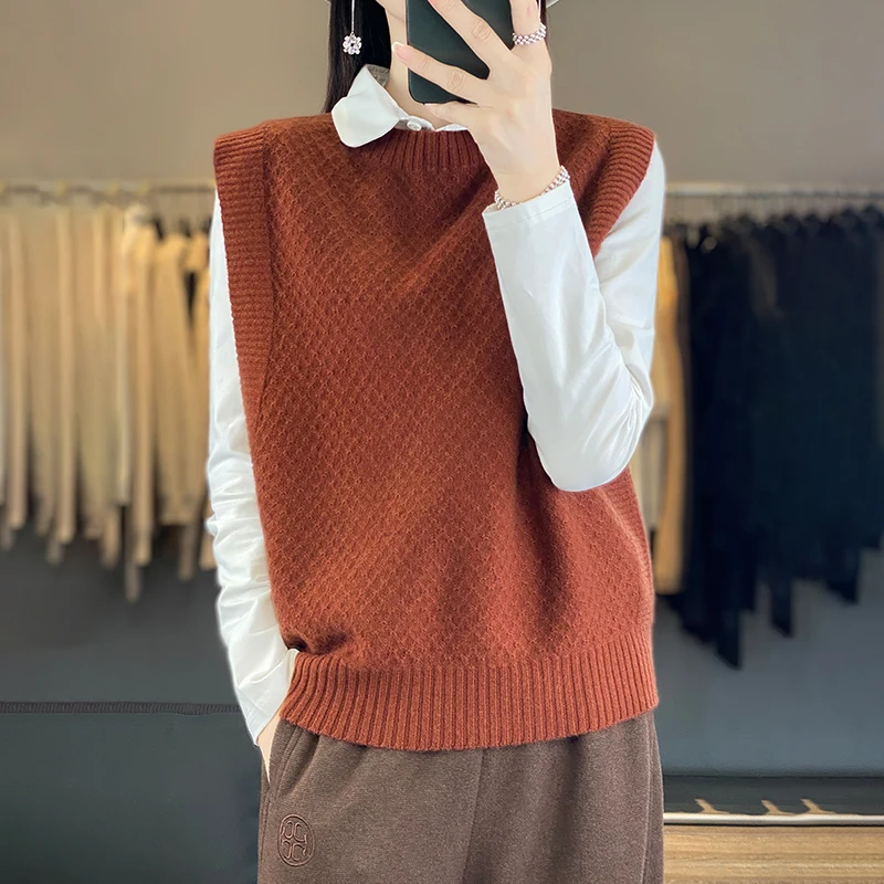 Diamond plaid new sleeveless top autumn and winter women's Blouse solid color skin friendly lightweight round neck pullover