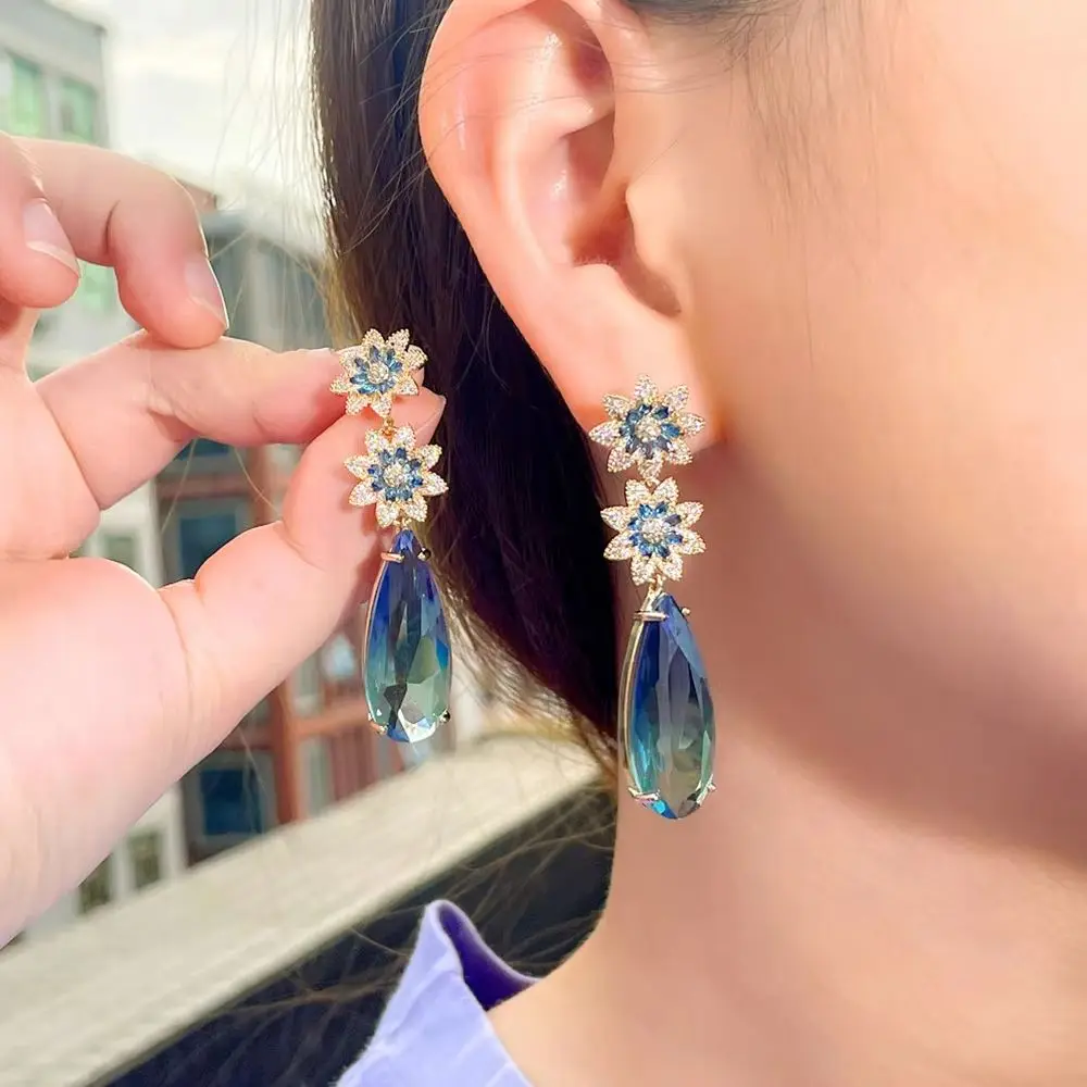 Pera Fashion Gradient Blue CZ Sunflower Charm Long Big Water Drop Crystal Pendant Dangly Earrings Wedding Jewelry for Women E805