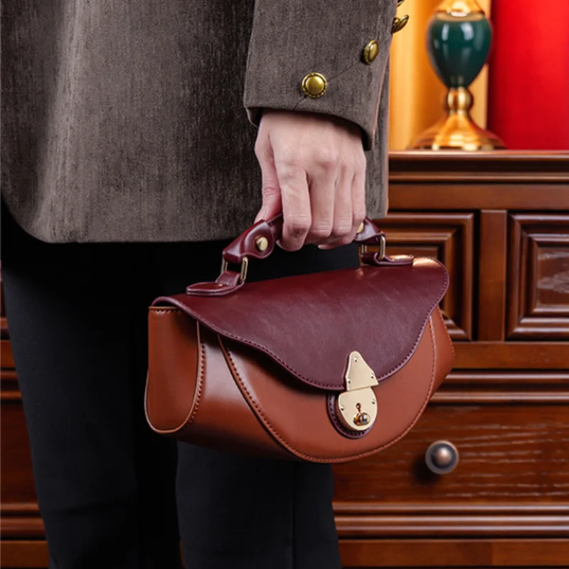 

2025 Luxury Vintage High-end Women's Handbag New Brand Ship Type Small Square Bag Trend Design PU Leather Crossbody Shoulder Bag