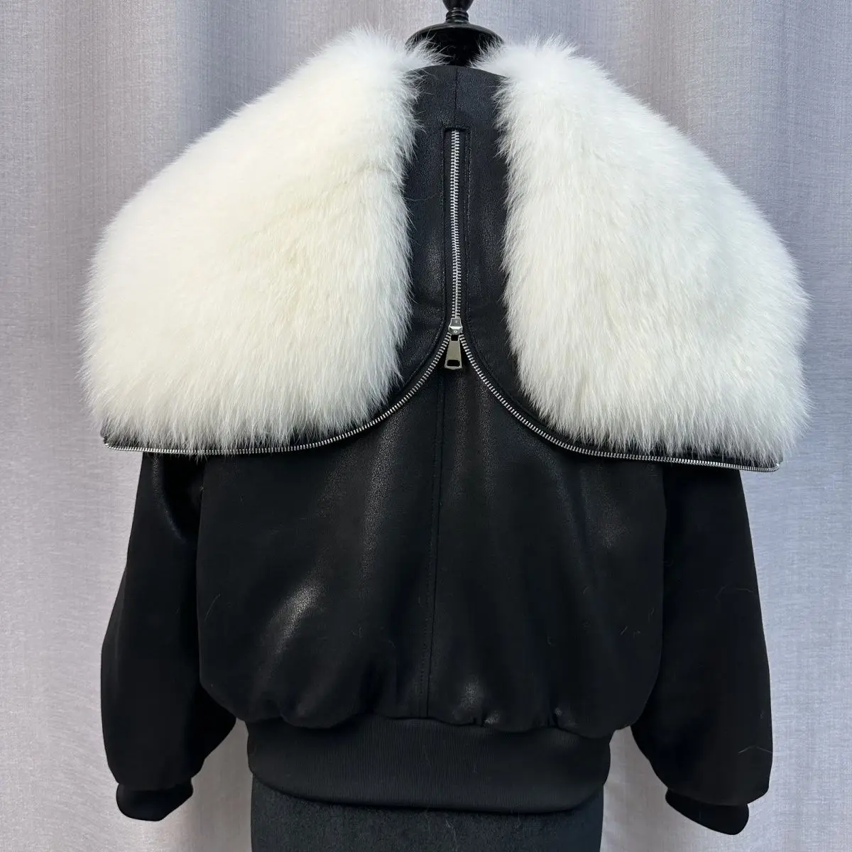 Nuovo cappotto invernale in vera pelliccia di volpe scamosciata stile corto Piumino addensato Fodera interna Mantieni calda la giacca da moto da donna