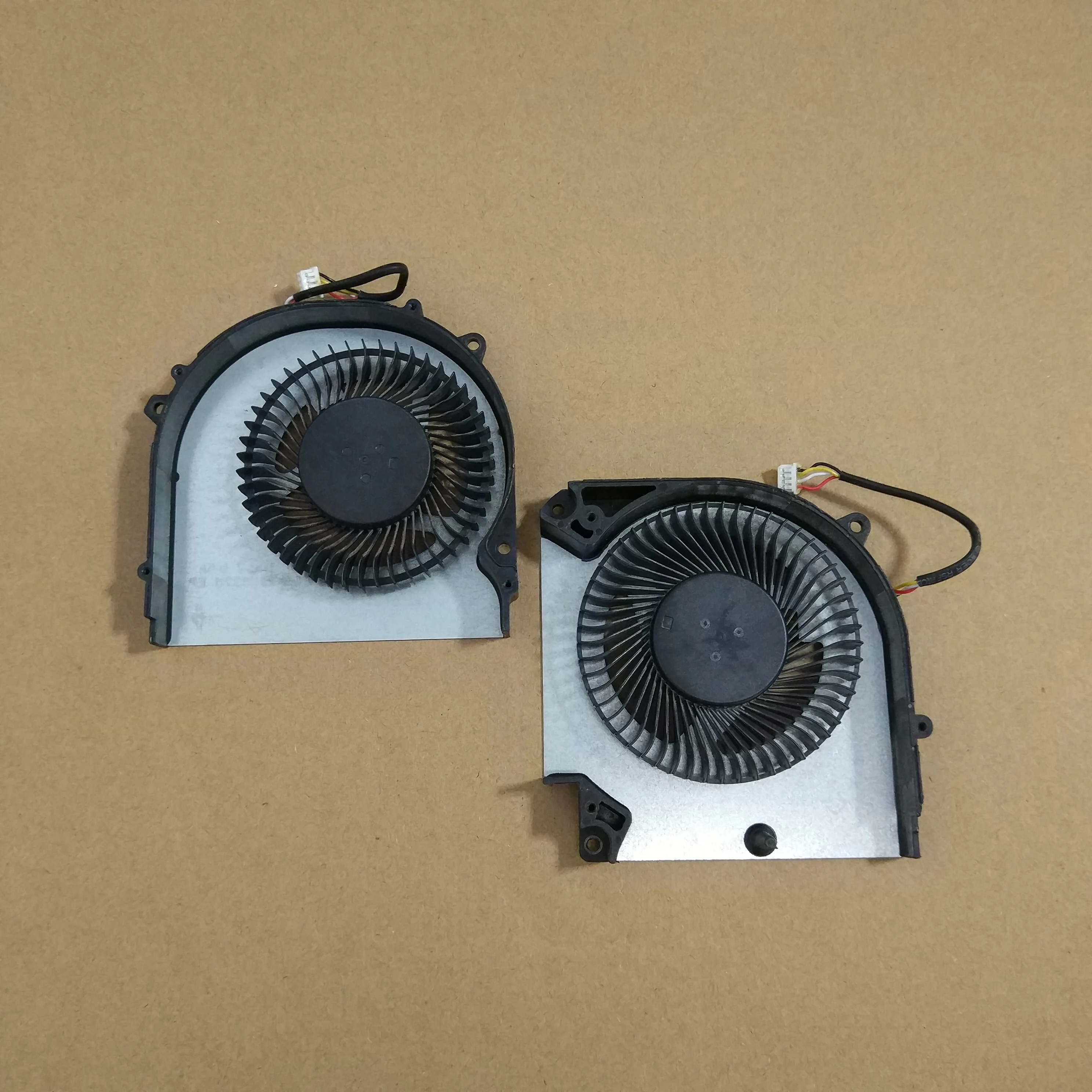 Laptop cooling fan for FCN FP15 DFS5K22B15673U FCN FLHF DFS5K221153711 5V 0.5A fan