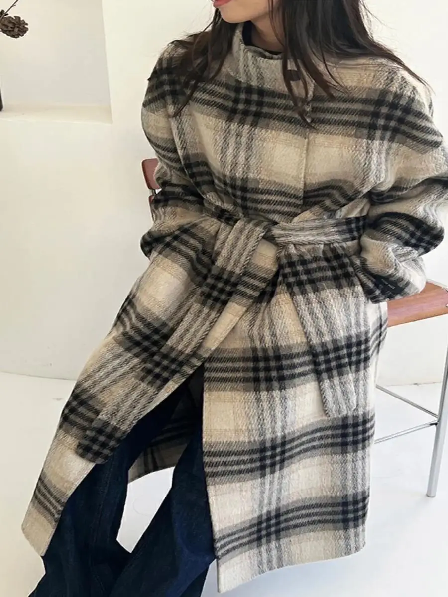 เสื้อโค้ทลายสก๊อตสองด้านสำหรับผู้หญิง แฟชั่นเกาหลีระดับไฮเอนด์ พร้อมเข็มขัด คอตั้ง ผ้านุ่ม สวมใส่สบาย เหมาะสำหรับฤดูหนาว