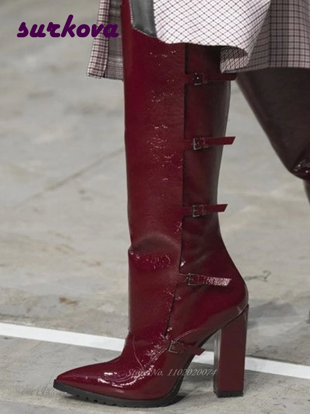 Burgundy BUCKLE รองเท้าส้นสูงรองเท้า Pointy Toe เข่าสูงรองเท้าผู้หญิงกลับซิป Patchwork รันเวย์ PARTY รองเท้า Elegant