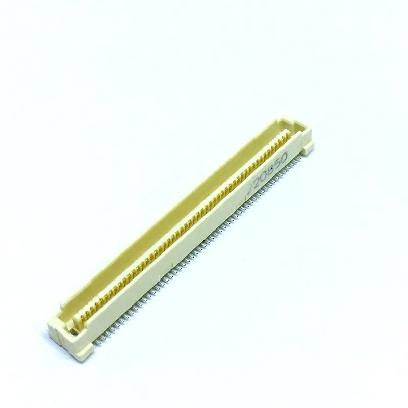 موصلات لوحة إلى لوحة و Mezzanine TE Connectivity / AMP 5177984-4