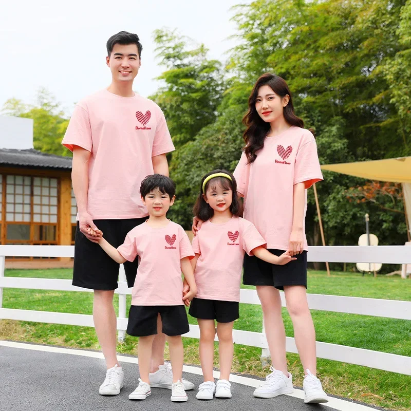 Family Matching Clothes Funny Family Look T Shirt Love Mother and Daughter Clothes Heat Printing Cotton Mommy Mom and Me Clothes