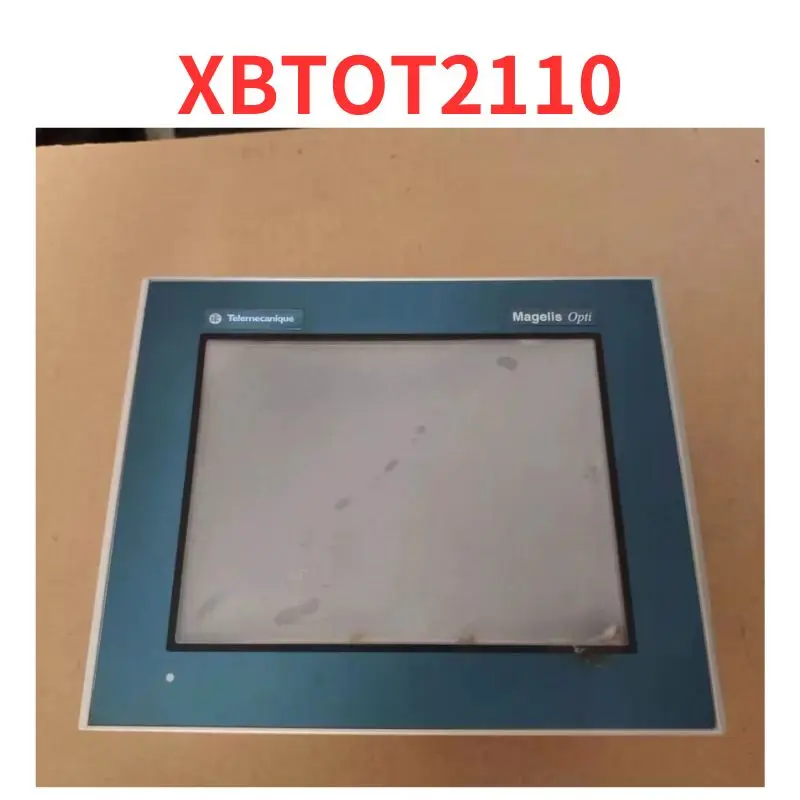 Second-hand  XBTOT2110   Touch Screen    tested OK