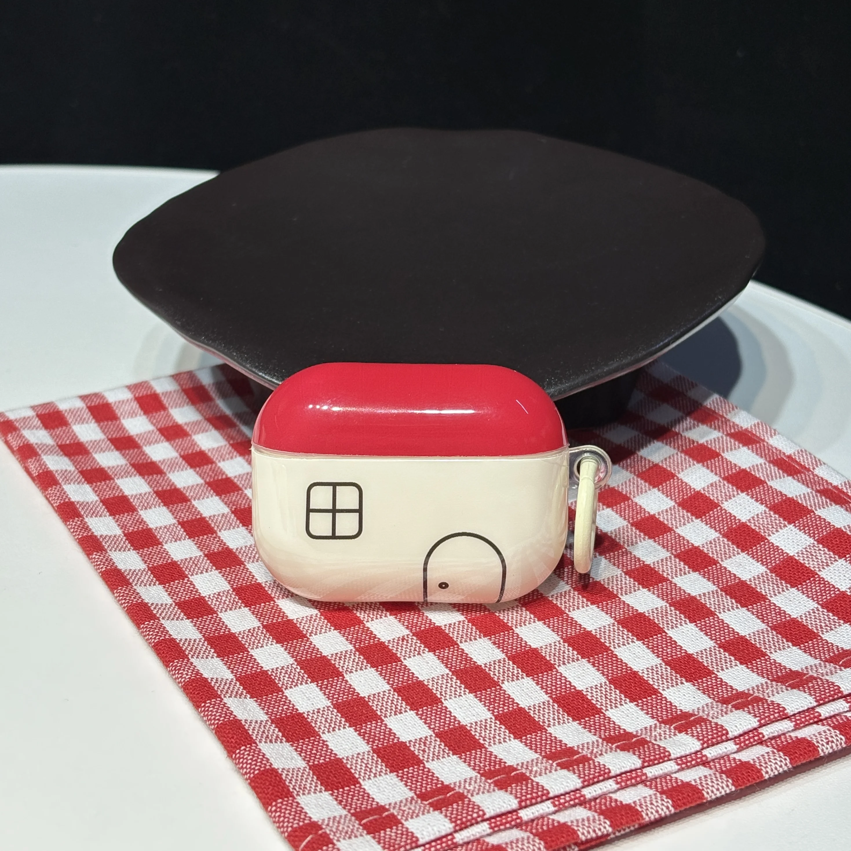 Simple Cute Red Little House Black Line Window Door Patterns Protective Earphone Case Cover for AirPods 1 2 3 4 5 Pro Pro2 Pro3
