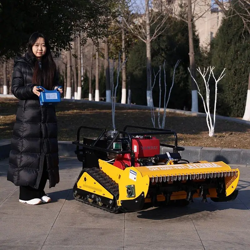 Customized Remote Control Flail Mower farmer private yard grass care, simple operation finish small yard weed shredding